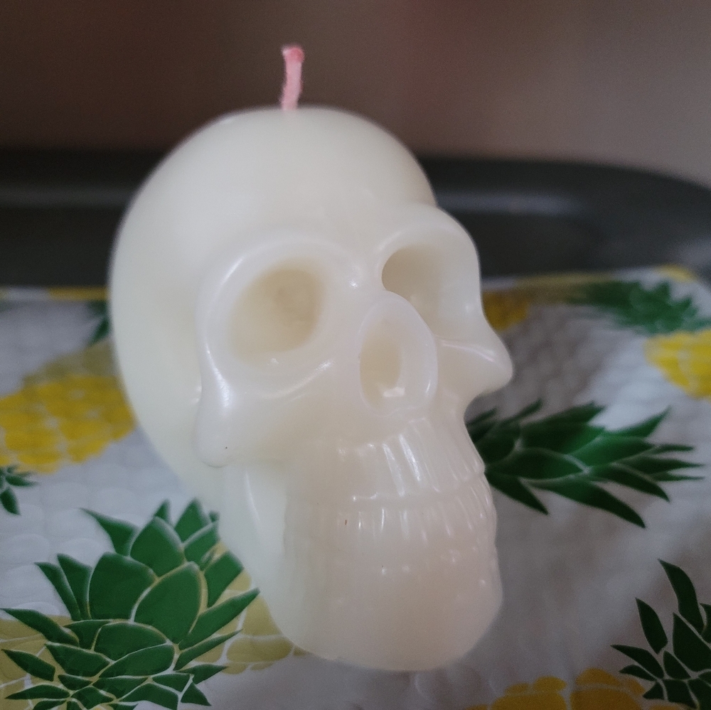 Skull candle